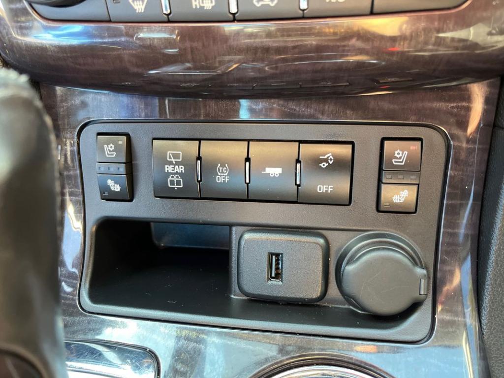 used 2015 Buick Enclave car, priced at $7,999