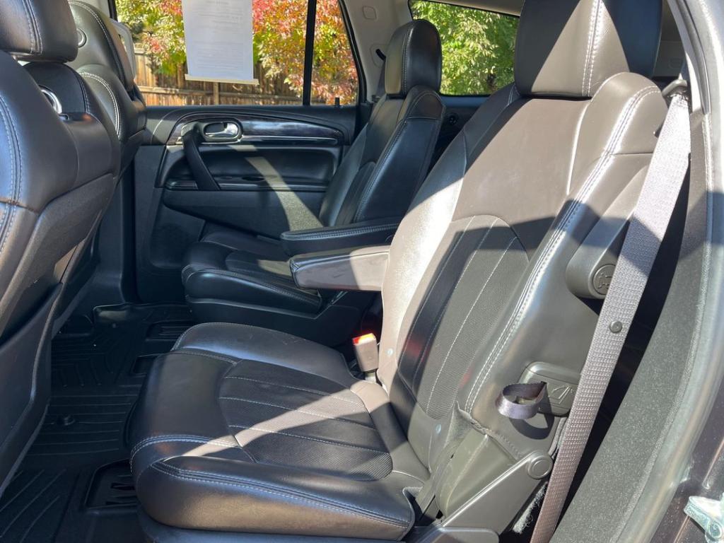 used 2015 Buick Enclave car, priced at $7,999