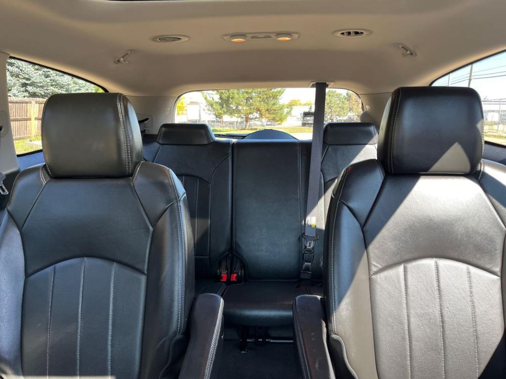 used 2015 Buick Enclave car, priced at $7,999