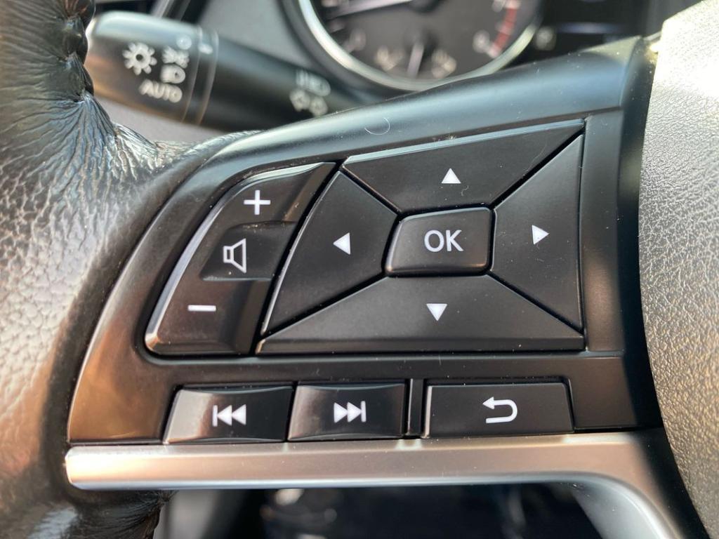 used 2017 Nissan Rogue car, priced at $10,499