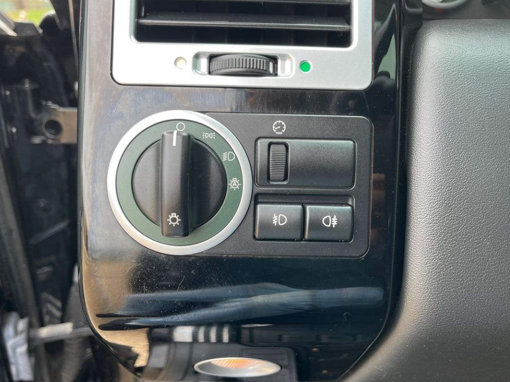 used 2006 Land Rover Range Rover car, priced at $7,999