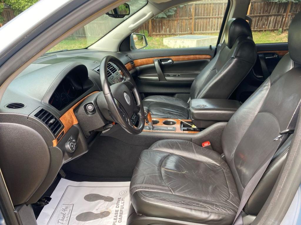 used 2008 Saturn Outlook car, priced at $5,499