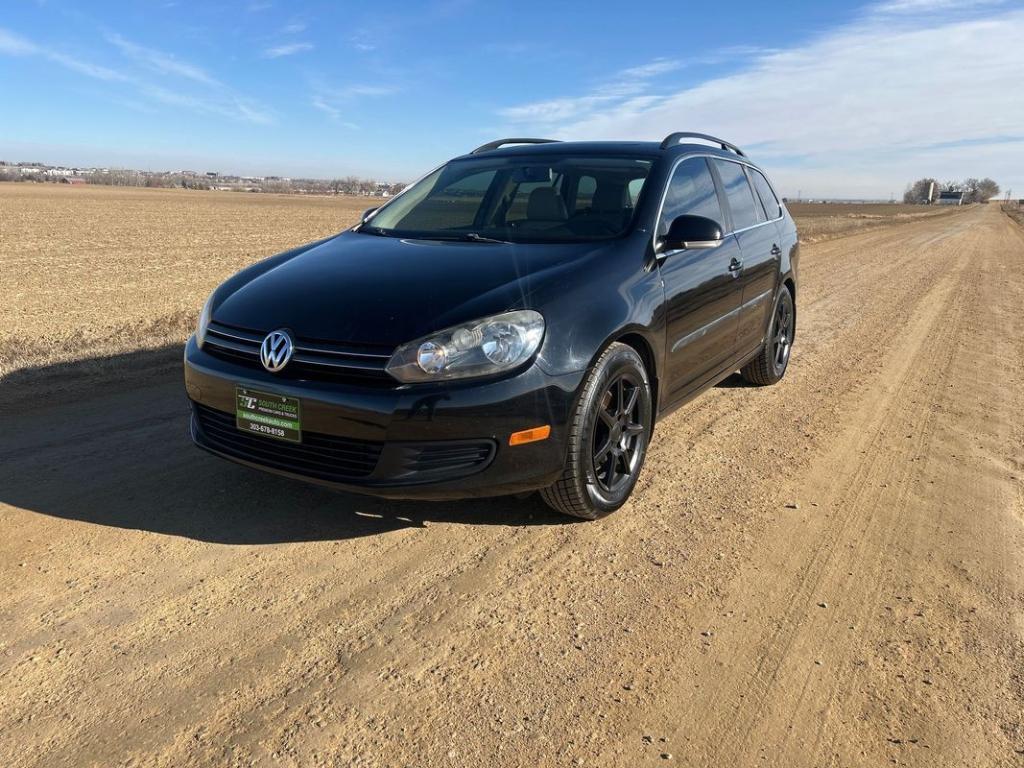 used 2013 Volkswagen Jetta SportWagen car, priced at $10,499