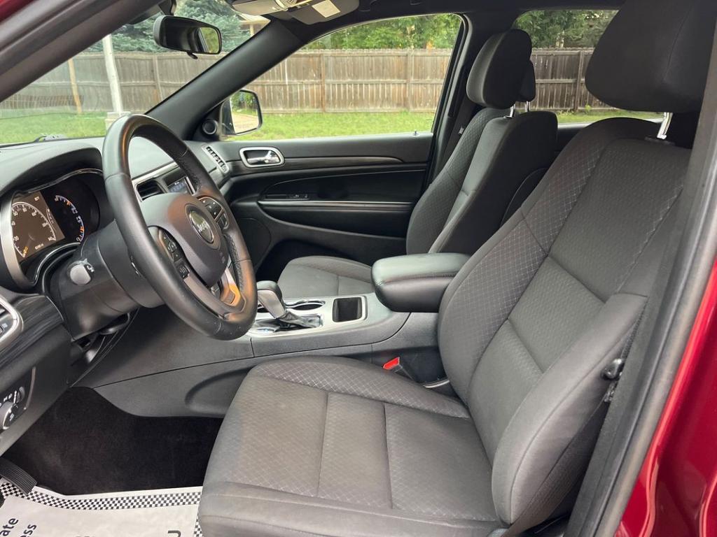 used 2019 Jeep Grand Cherokee car, priced at $18,999