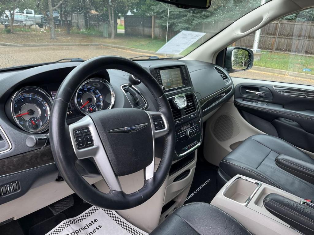 used 2016 Chrysler Town & Country car, priced at $7,999