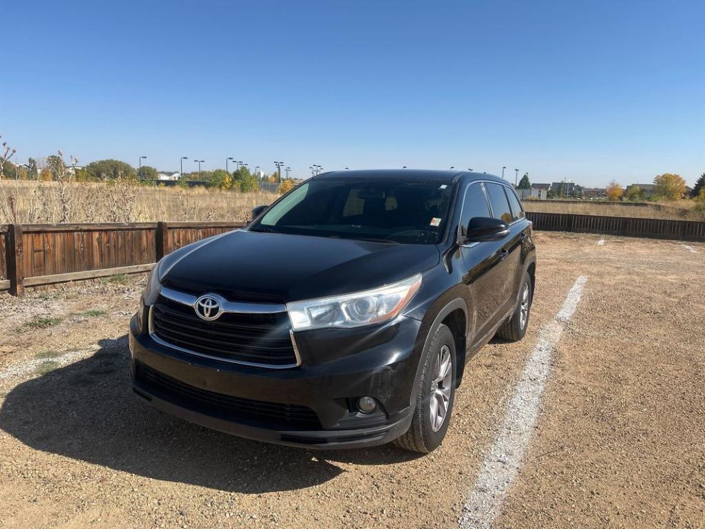 used 2016 Toyota Highlander car, priced at $13,999