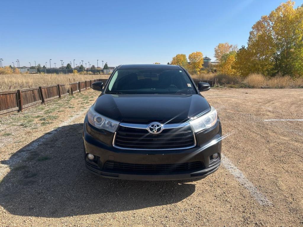 used 2016 Toyota Highlander car, priced at $13,999