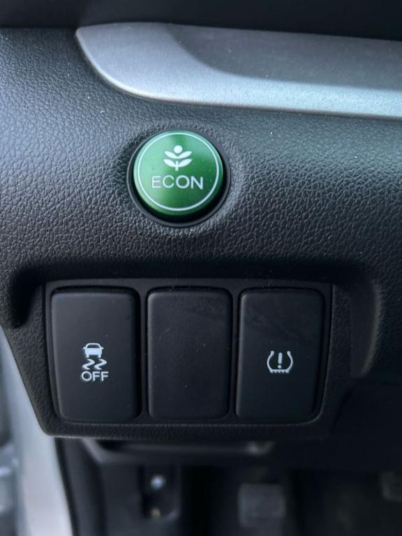 used 2014 Honda CR-V car, priced at $10,999