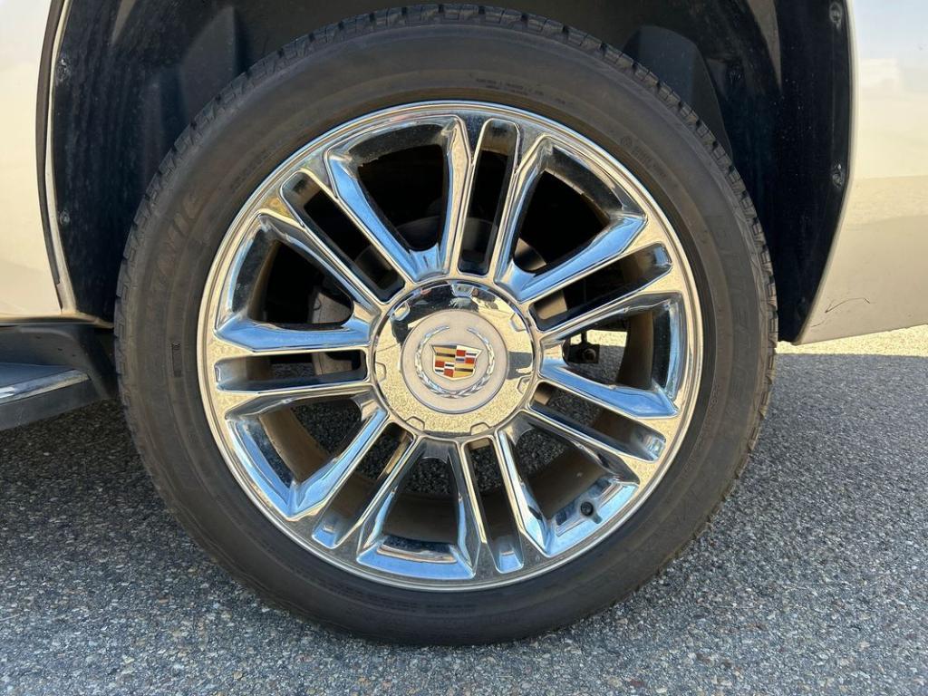 used 2012 Cadillac Escalade car, priced at $13,999