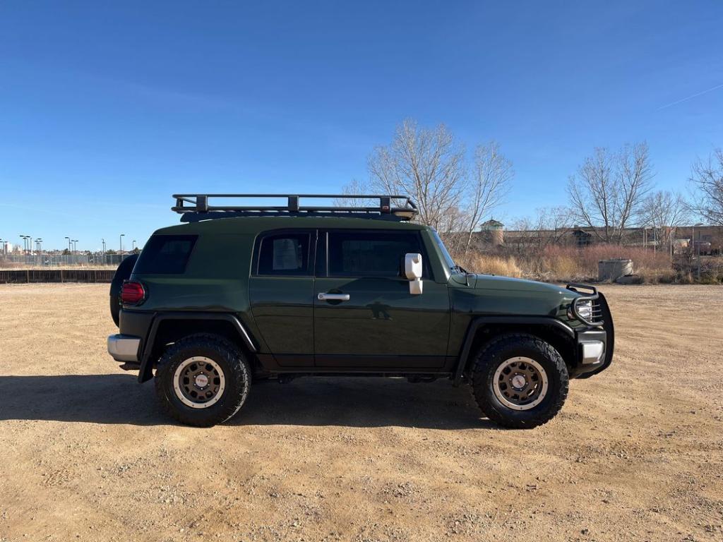 used 2010 Toyota FJ Cruiser car, priced at $22,999