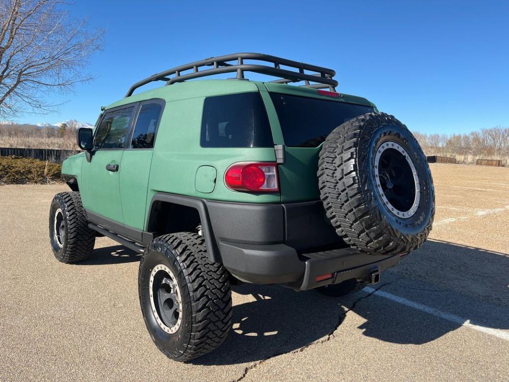 used 2007 Toyota FJ Cruiser car, priced at $16,999