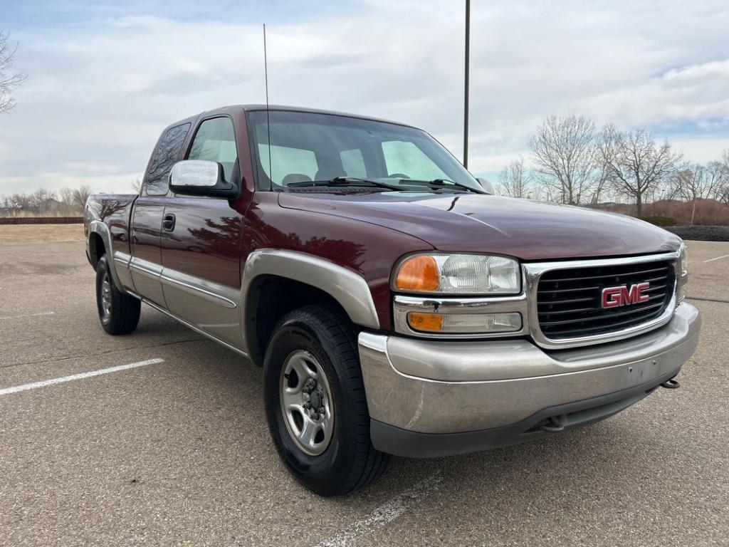 used 2000 GMC Sierra 1500 car, priced at $7,999