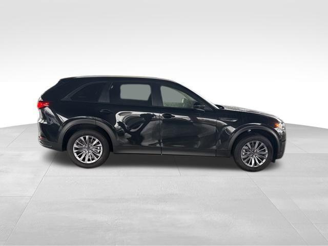 new 2025 Mazda CX-90 car, priced at $39,025