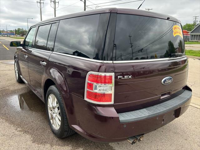 used 2011 Ford Flex car, priced at $6,900