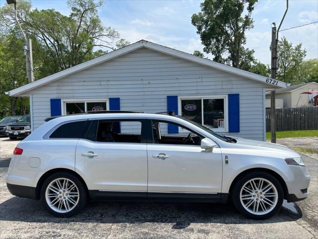 used 2014 Lincoln MKT car, priced at $10,900