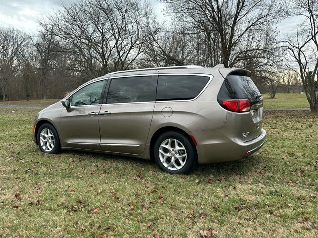 used 2018 Chrysler Pacifica car, priced at $14,995