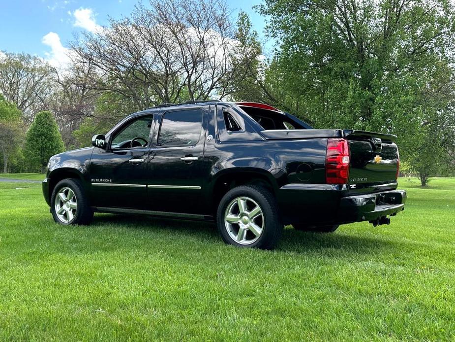 used 2013 Chevrolet Avalanche car, priced at $18,995