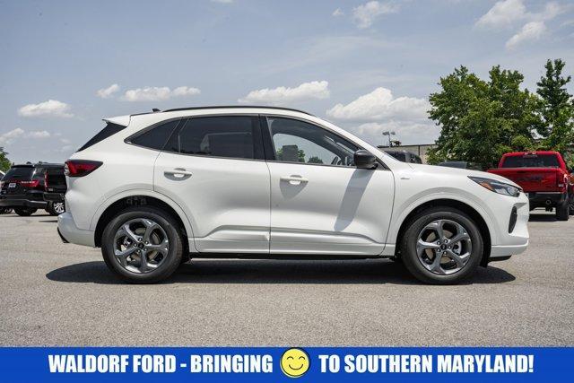new 2024 Ford Escape car, priced at $28,033