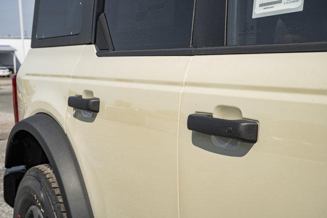 new 2025 Ford Bronco car, priced at $44,336