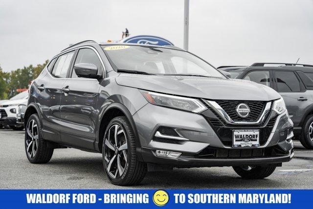 used 2020 Nissan Rogue Sport car, priced at $18,000