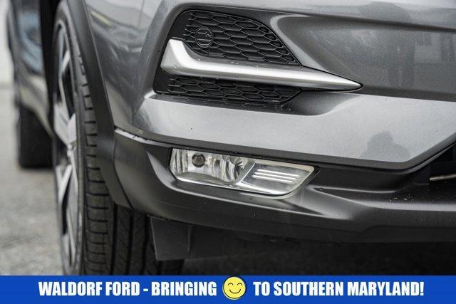 used 2020 Nissan Rogue Sport car, priced at $18,000