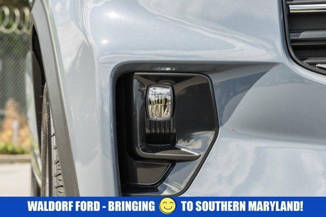 new 2025 Ford Explorer car, priced at $50,295