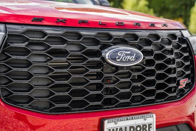 new 2025 Ford Explorer car, priced at $52,440