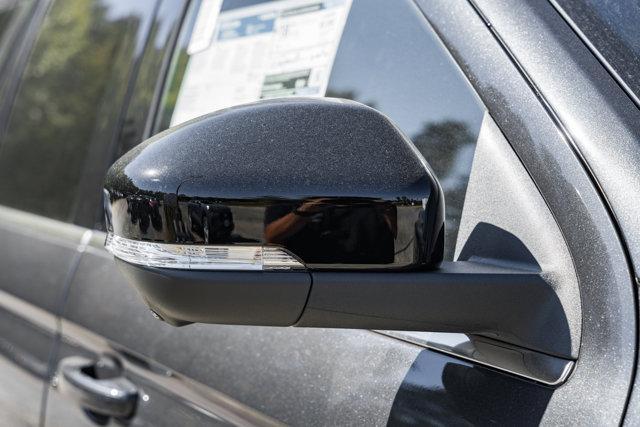 new 2025 Ford Expedition car, priced at $66,077