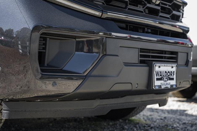 new 2025 Ford Expedition car, priced at $66,077