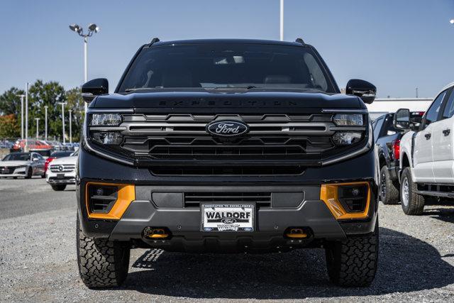 new 2025 Ford Expedition car, priced at $76,613