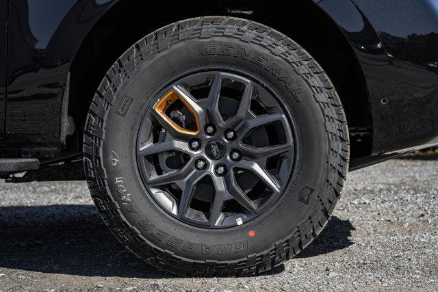 new 2025 Ford Expedition car, priced at $76,613