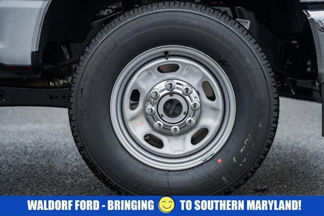 new 2024 Ford F-250 car, priced at $42,000