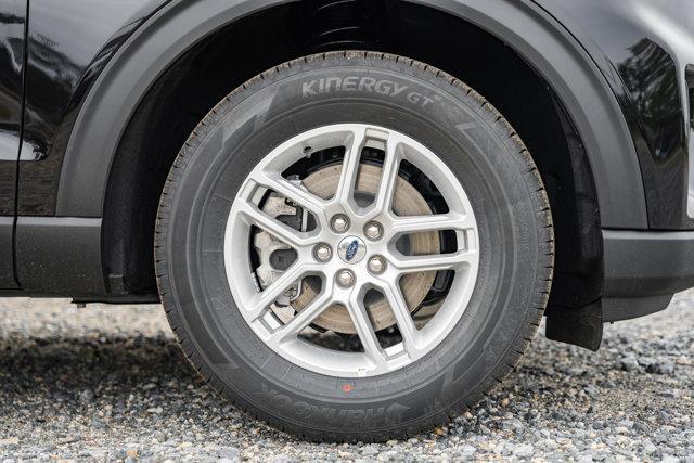 new 2025 Ford Explorer car, priced at $44,145