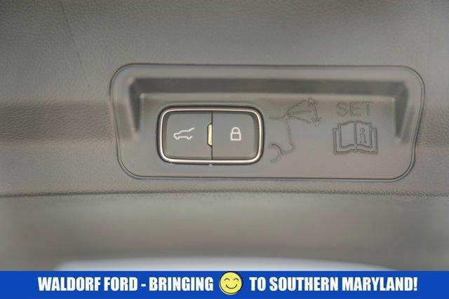 new 2025 Ford Explorer car, priced at $59,595