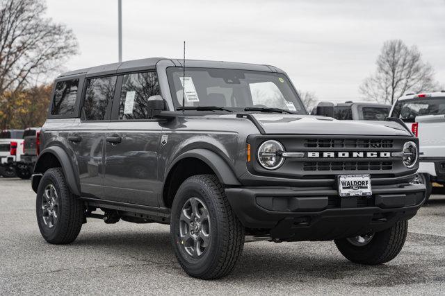 new 2025 Ford Bronco car, priced at $41,332