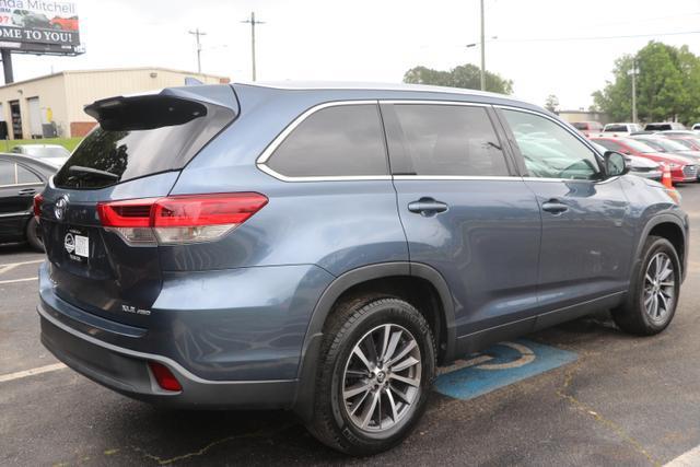 used 2019 Toyota Highlander car, priced at $21,999