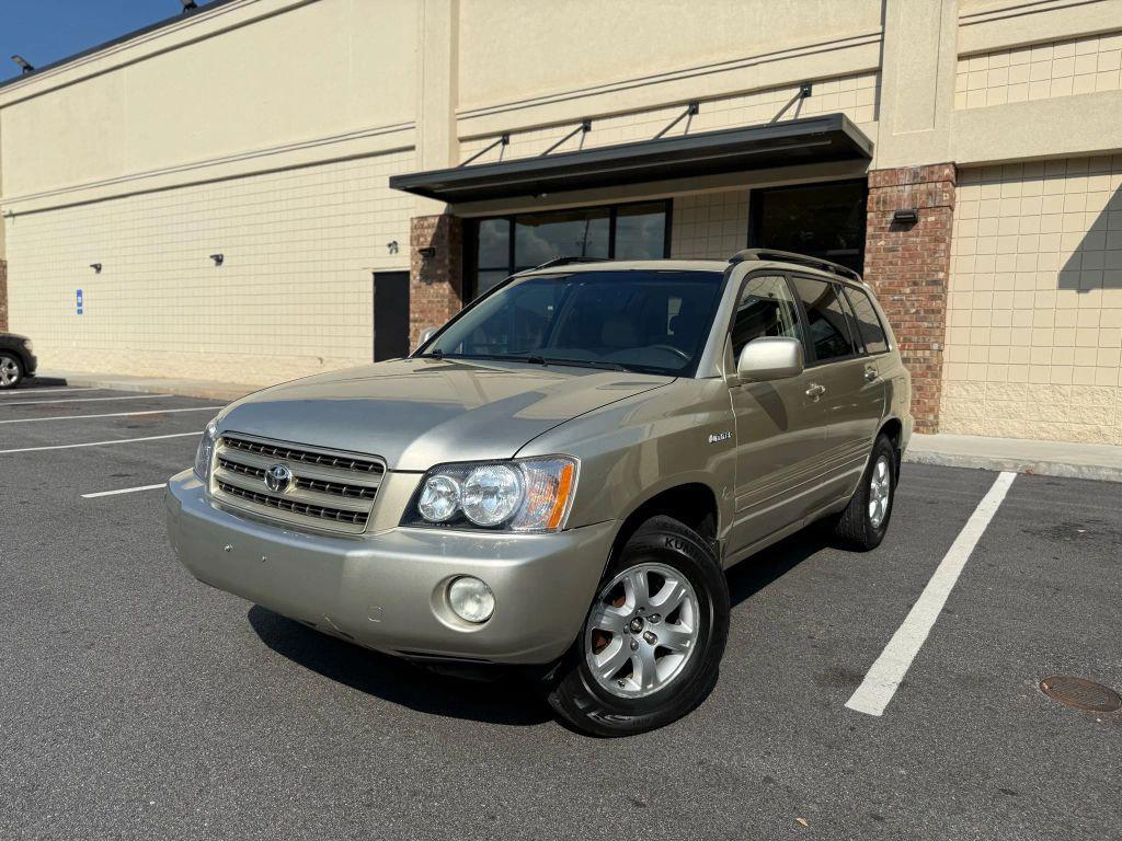 used 2003 Toyota Highlander car, priced at $6,999