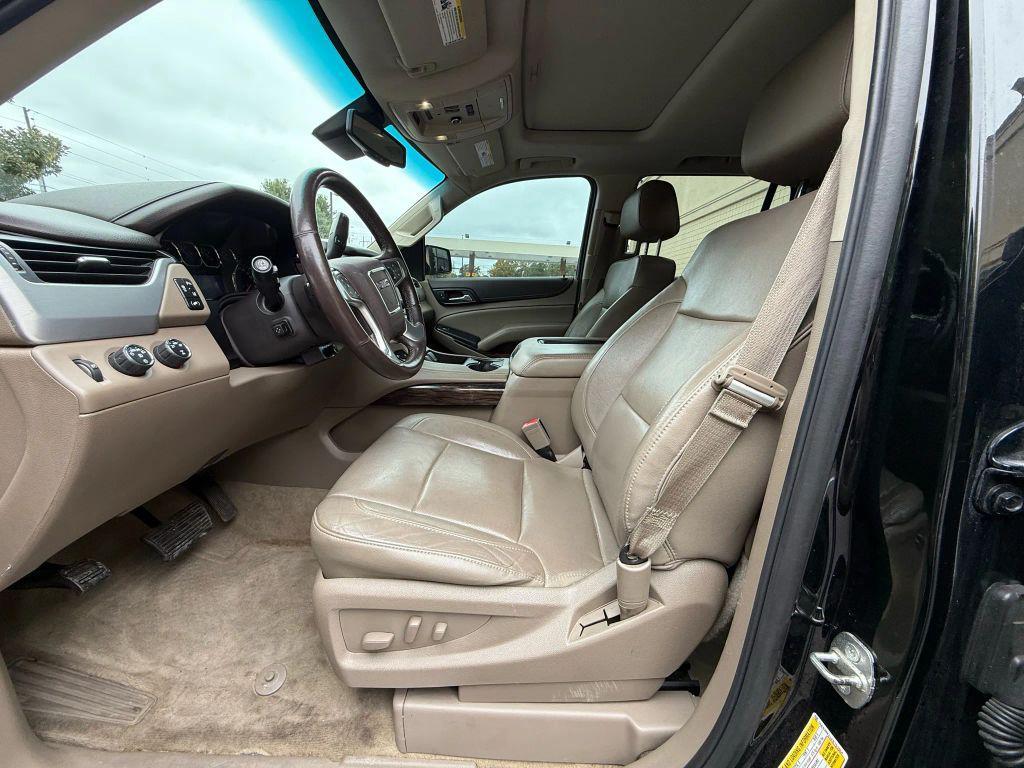 used 2015 GMC Yukon car, priced at $18,999