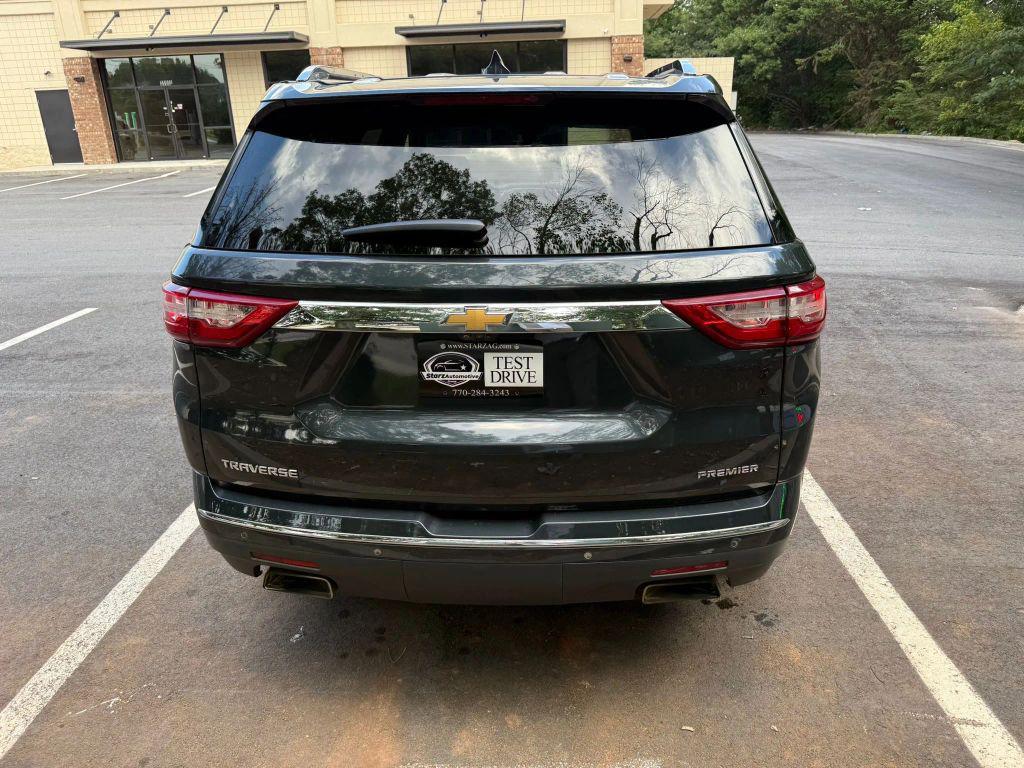 used 2020 Chevrolet Traverse car, priced at $20,999