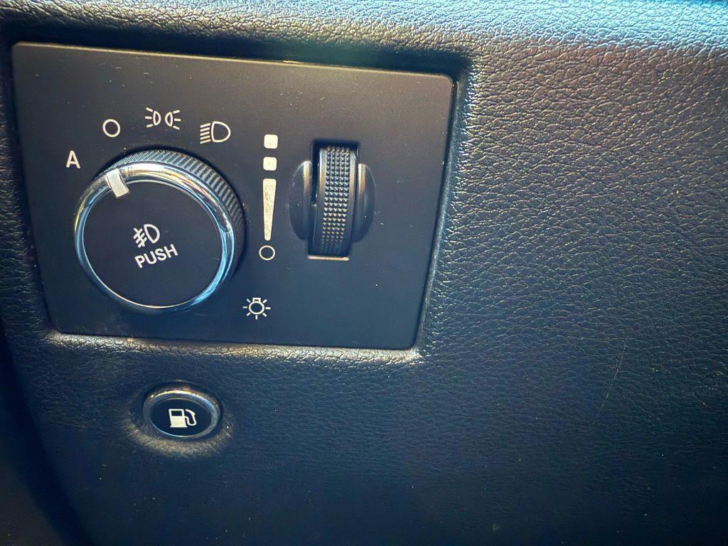 used 2015 Jeep Grand Cherokee car, priced at $12,999