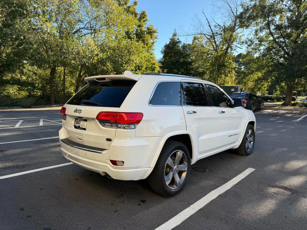 used 2015 Jeep Grand Cherokee car, priced at $12,999