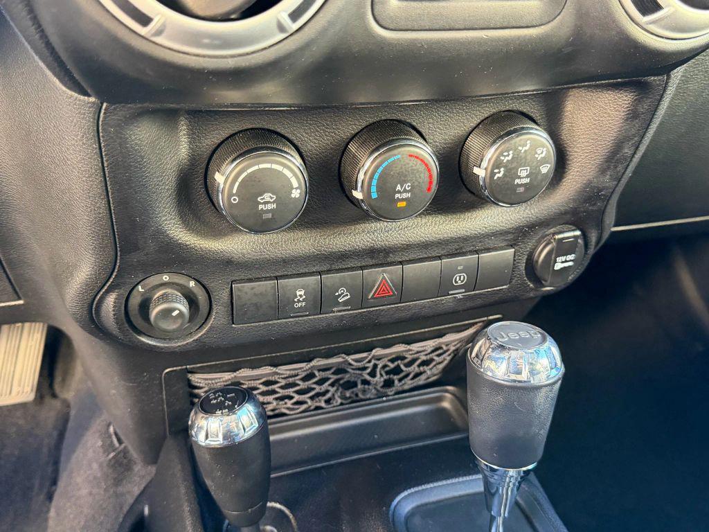 used 2014 Jeep Wrangler Unlimited car, priced at $18,999