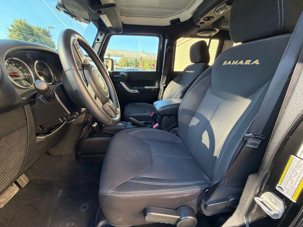 used 2014 Jeep Wrangler Unlimited car, priced at $18,999