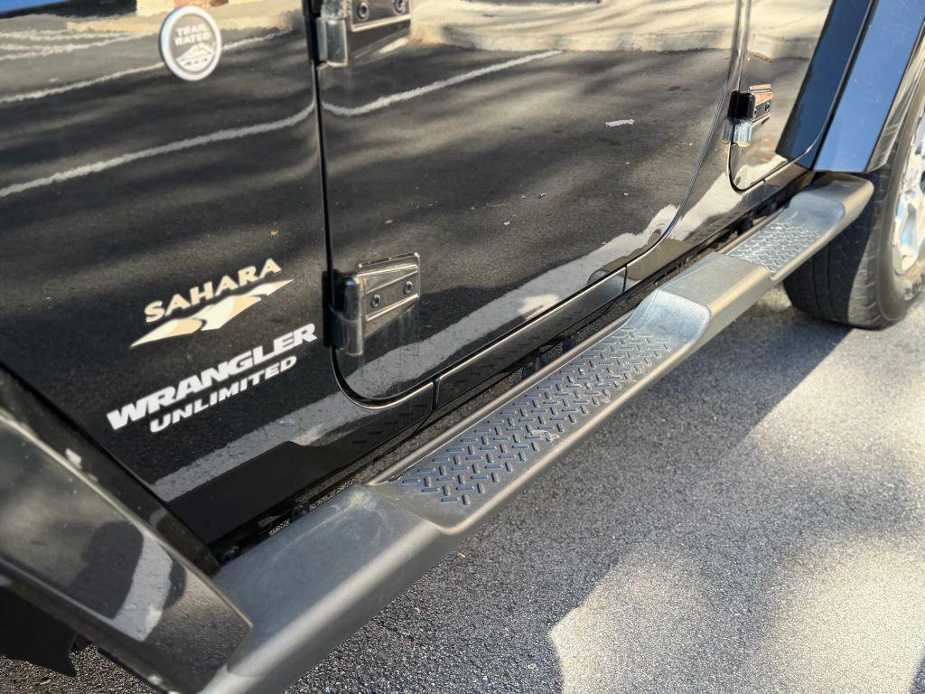 used 2014 Jeep Wrangler Unlimited car, priced at $18,999