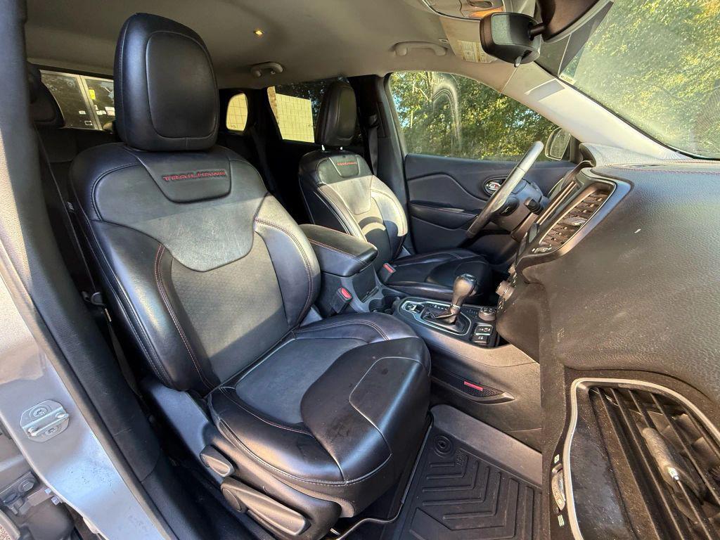 used 2019 Jeep Cherokee car, priced at $13,999