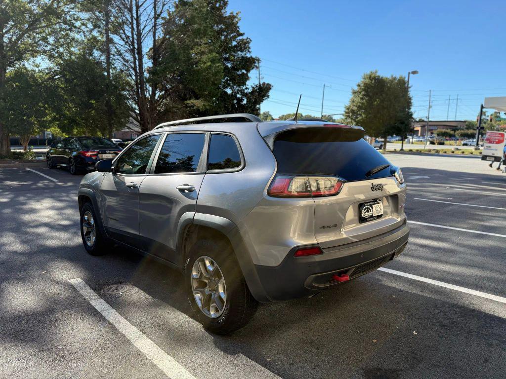 used 2019 Jeep Cherokee car, priced at $13,999