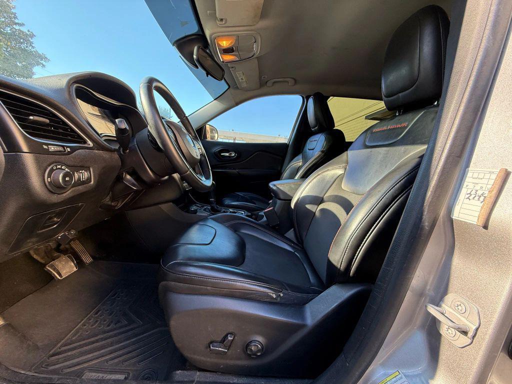 used 2019 Jeep Cherokee car, priced at $13,999