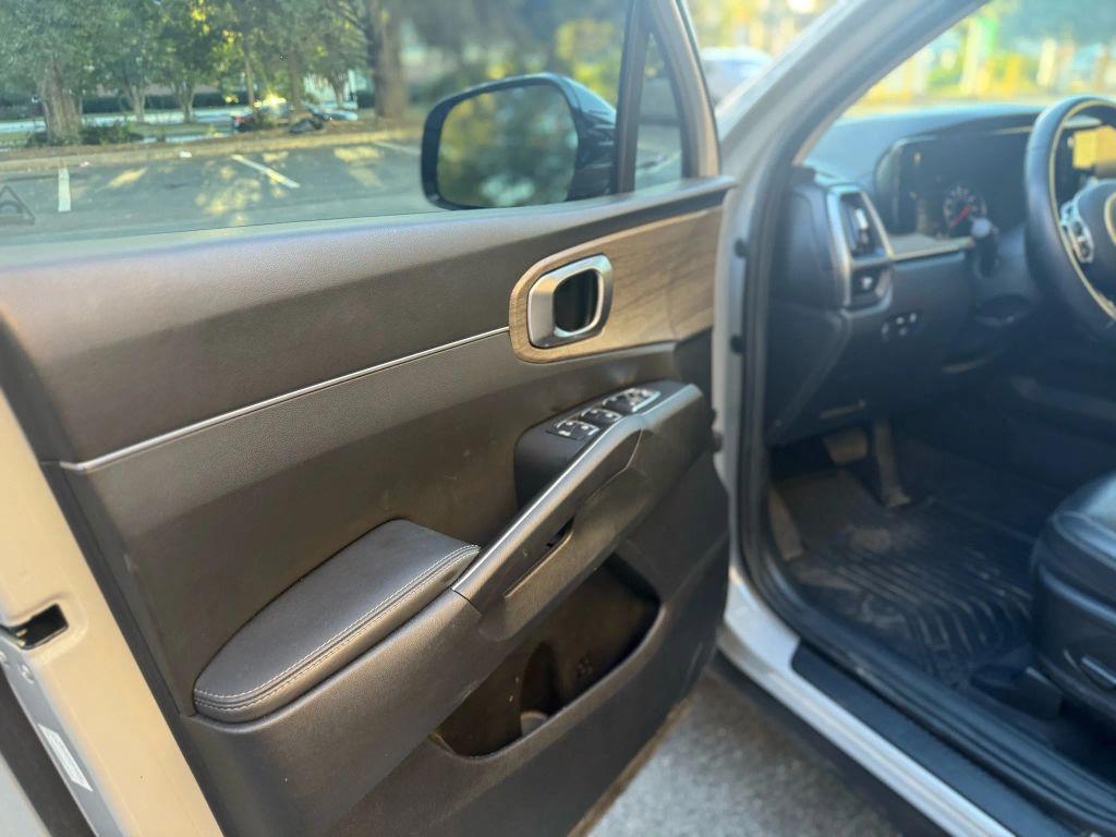 used 2023 Kia Sorento car, priced at $28,999