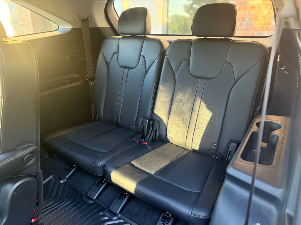 used 2023 Kia Sorento car, priced at $28,999