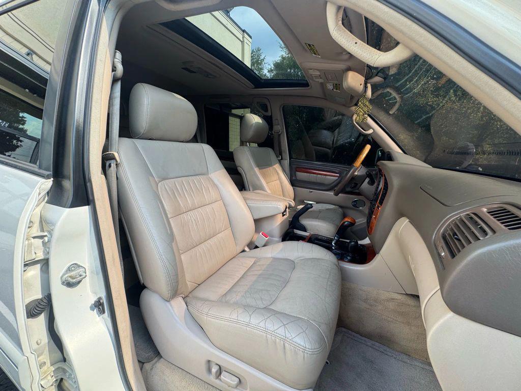 used 2001 Lexus LX 470 car, priced at $14,999